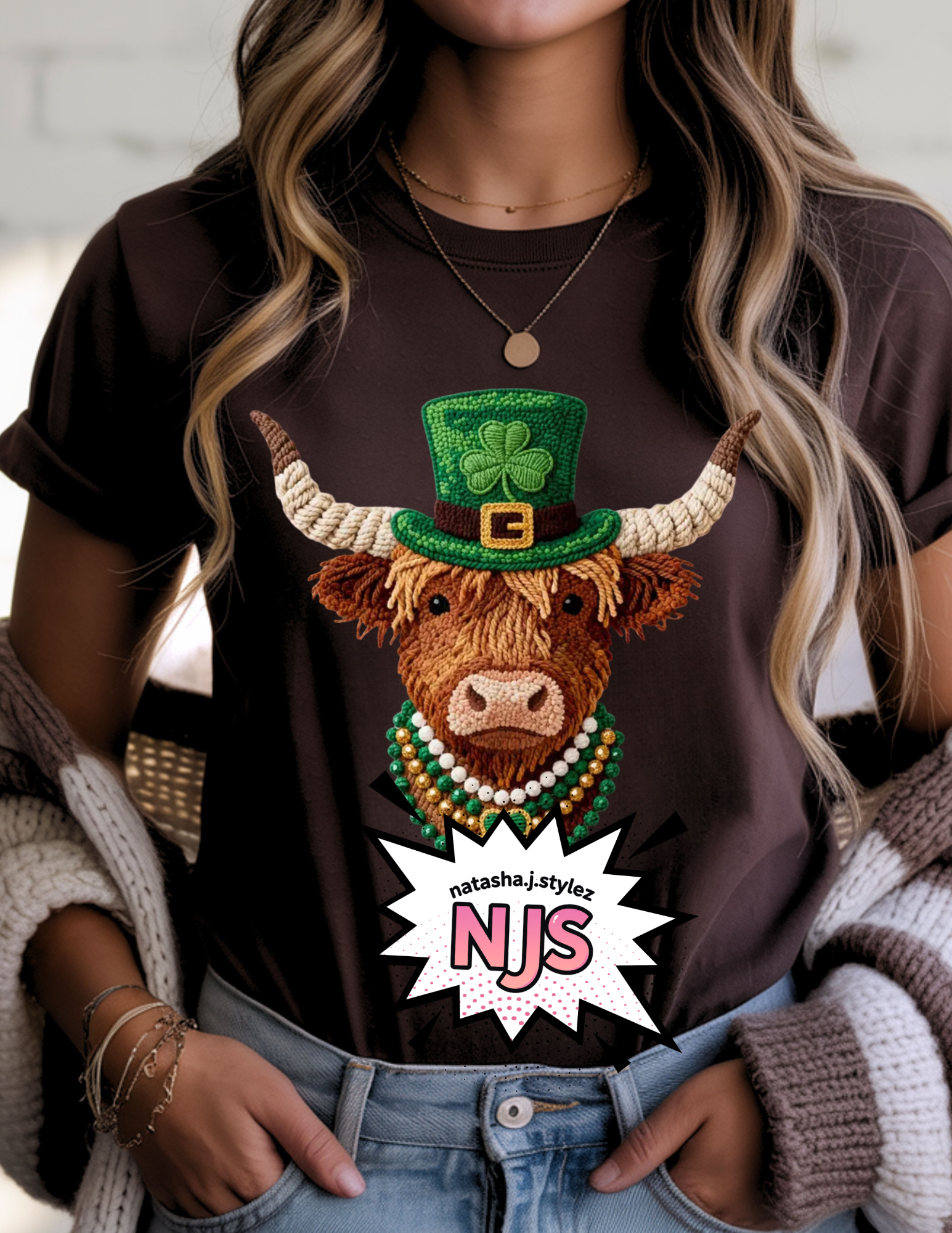 St Patrick’s Highland Cow PNG: Faux Yarn Shamrock Sublimation, dtf Design, Trendy Digital Download File